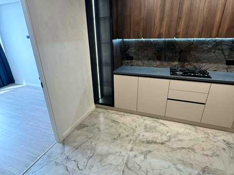 квартира по адресу Злуки просп., 7