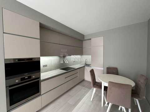 квартира за адресою Київ, Салютна вул., (Будинок 04501-04504)