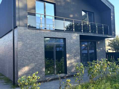 будинок за адресою с. Угорники, Берегова