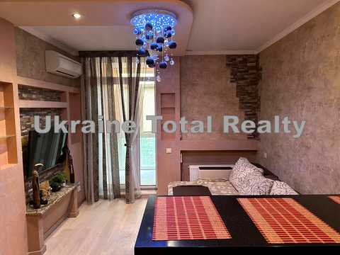 квартира за адресою Регенераторна вул., 4 к2
