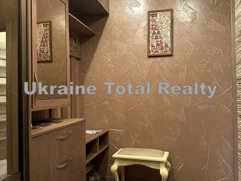 квартира за адресою Регенераторна вул., 4 к2