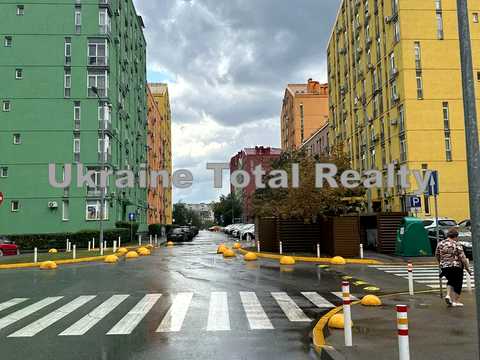 квартира за адресою Регенераторна вул., 4 к2