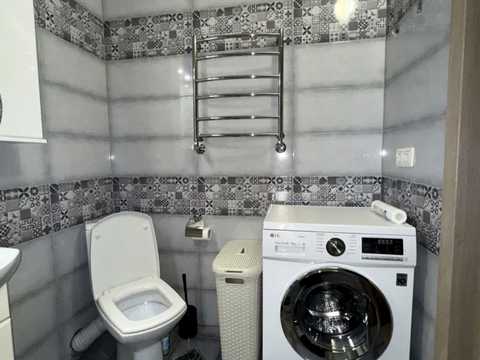квартира за адресою Боголюбова вул., 12