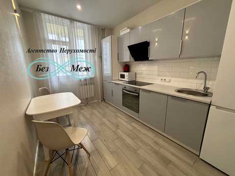 квартира за адресою Академіка Амосова вул., 12