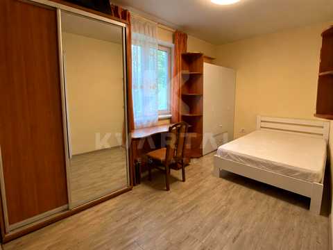 будинок за адресою Варшавська вул. (Ватутіна)