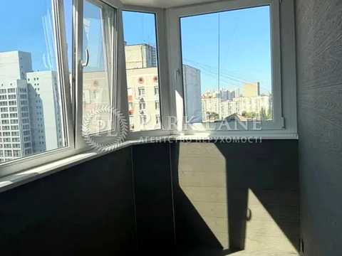 квартира за адресою Київ, Феодосійський пров., 14