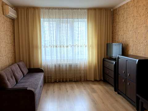 квартира по адресу Академика Ефремова ул. (Командарма Уборевича), 15