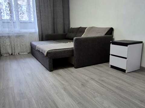 квартира за адресою Святошинська пл., 1