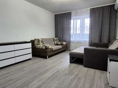 квартира за адресою Святошинська пл., 1