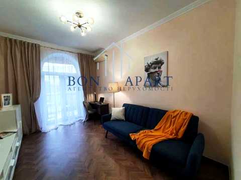 квартира за адресою Кловський узвіз, 15