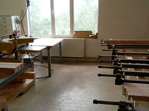 коммерческая по адресу Якова Гніздовського ул., 1
