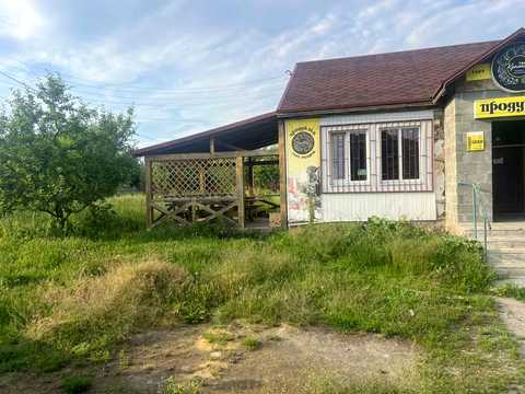 комерційна за адресою с. Грем'яче, Центральна, 65а