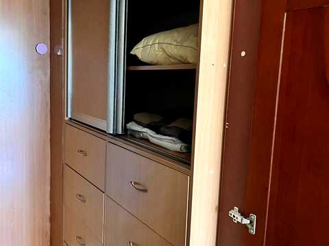 квартира за адресою Волинська вул., 10