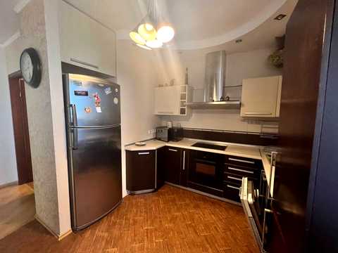 квартира за адресою Волинська вул., 10