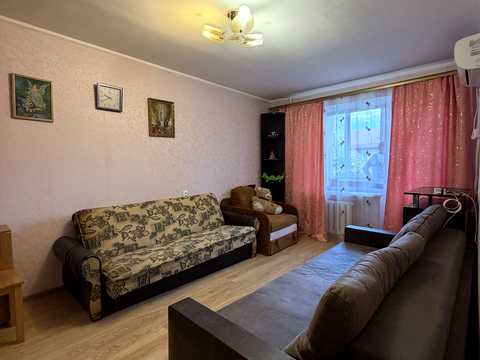 квартира за адресою Молодіжна вул., 3/2