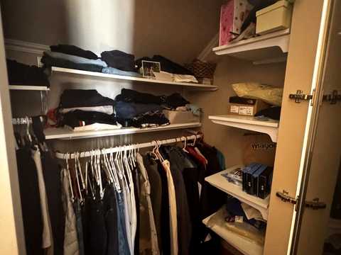 будинок за адресою вул.Шкільна, 30