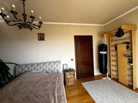 будинок за адресою вул.Шкільна, 30