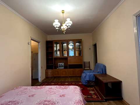 квартира за адресою Львів, Угорська вул., 25