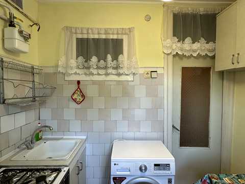 квартира за адресою Львів, Угорська вул., 25