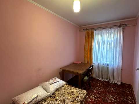 квартира за адресою Львів, Угорська вул., 25