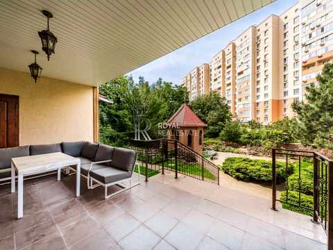 дом по адресу Жулянська ул., 76