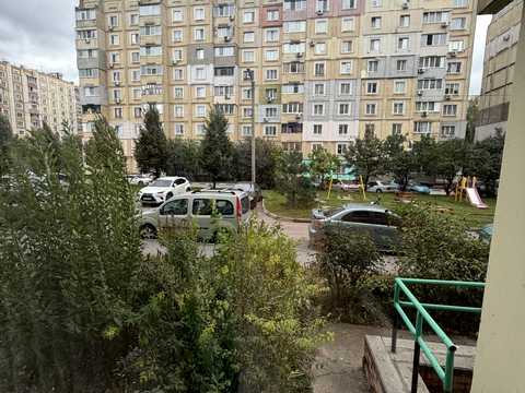 квартира за адресою Захисників України вул., 5