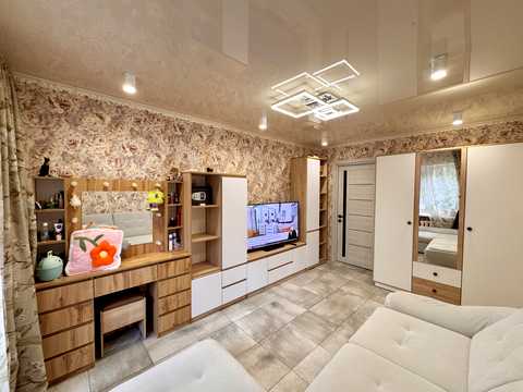 квартира по адресу Салютная ул., 9