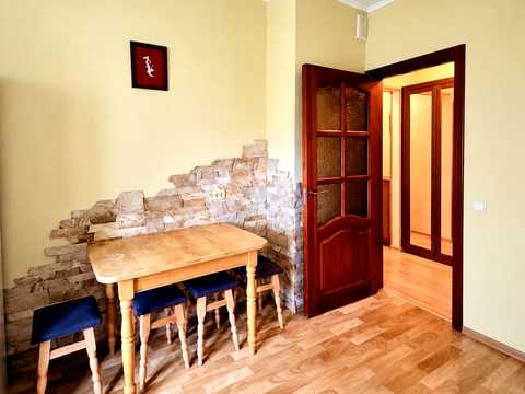 квартира за адресою Героїв Дніпра вул., 7