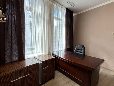 коммерческая по адресу Болсуновская ул. (Сергея Струтинского), 23