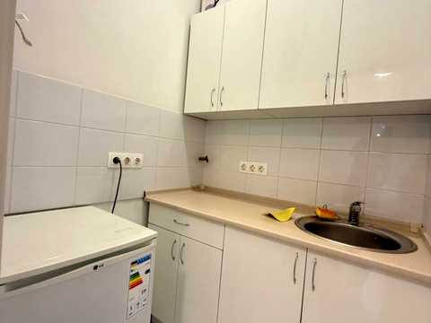 коммерческая по адресу Шелковичная ул., 5