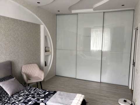 квартира за адресою Олександрівський просп. (Косіора), 122а