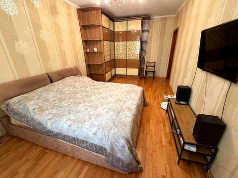 квартира по адресу Бориспольская ул., 6
