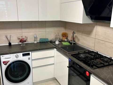 квартира за адресою Набережна Перемоги вул., 42-Р