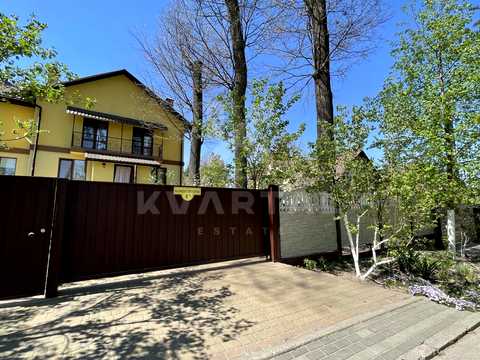 будинок за адресою Композиторів вул., 4Б