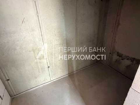 комерційна за адресою Краснова вул., 1-А