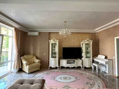 квартира за адресою Дегтярна вул., 19