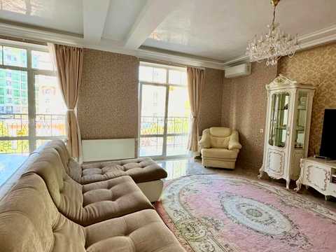 квартира за адресою Дегтярна вул., 19
