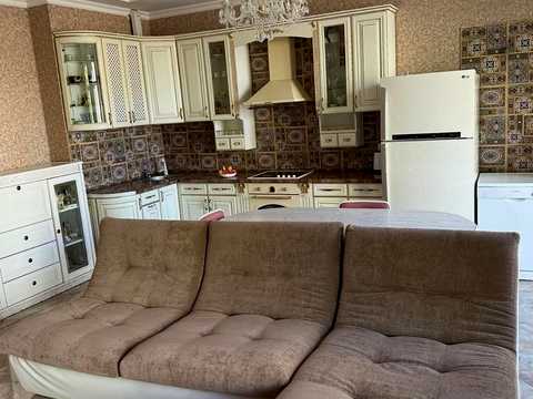 квартира за адресою Дегтярна вул., 19