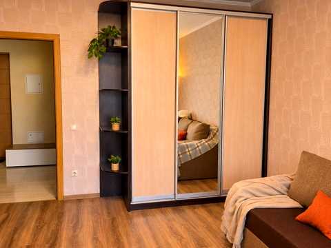 квартира за адресою Богатирська вул., 6-А