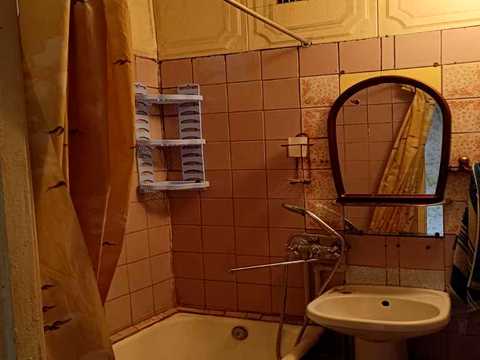 квартира за адресою Уласа Самчука вул., 13/18