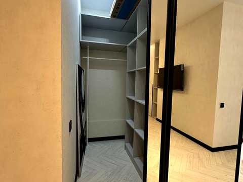 квартира за адресою Краснова вул., 1-Б