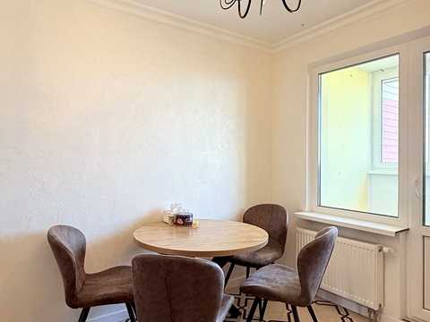 квартира за адресою Сергія Данченка вул., 5