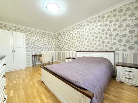 квартира за адресою Сергія Данченка вул., 5