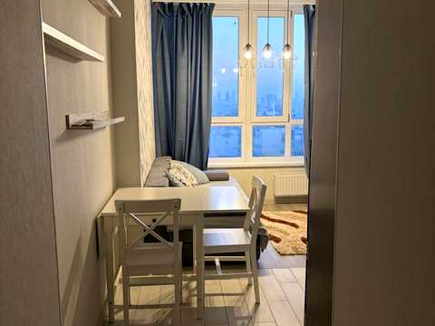 квартира за адресою Київ, Каховська вул., 62-А