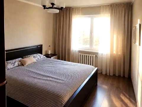 квартира за адресою Героїв просп., 4