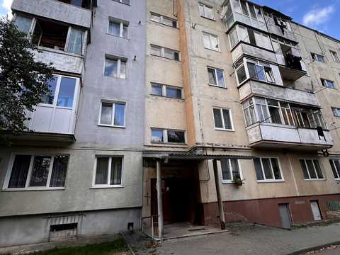 квартира за адресою Олександра Довженка вул., 7-Б