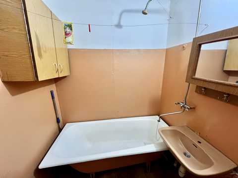 квартира за адресою Олександра Довженка вул., 7-Б