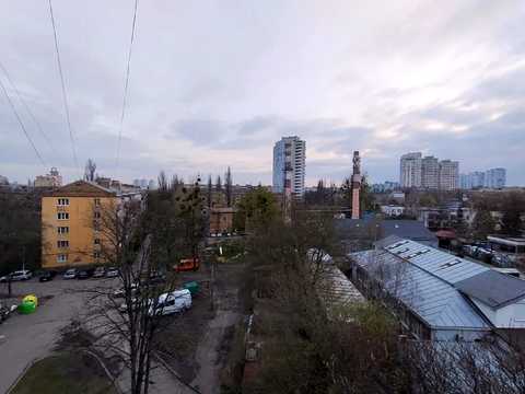 квартира за адресою Олени Теліги вул., 5-А