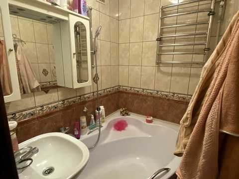 квартира за адресою Яновського вул., 98