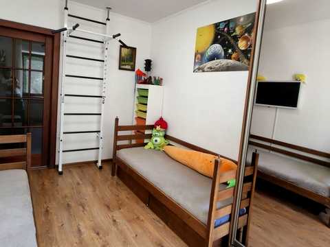 квартира за адресою Семафорна вул., 34